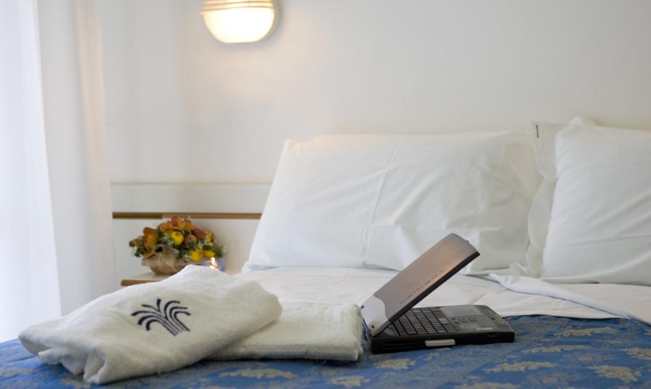 Hotel Nives Riccione Szoba fotó